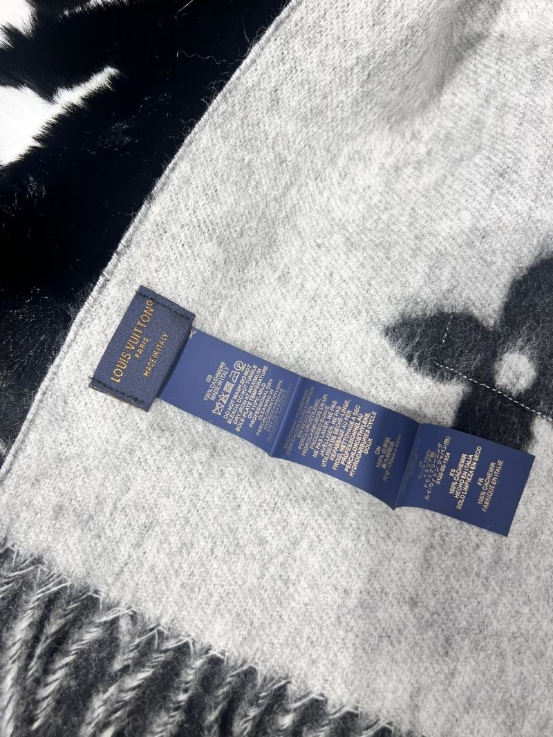 Louis Vuitton Scarf